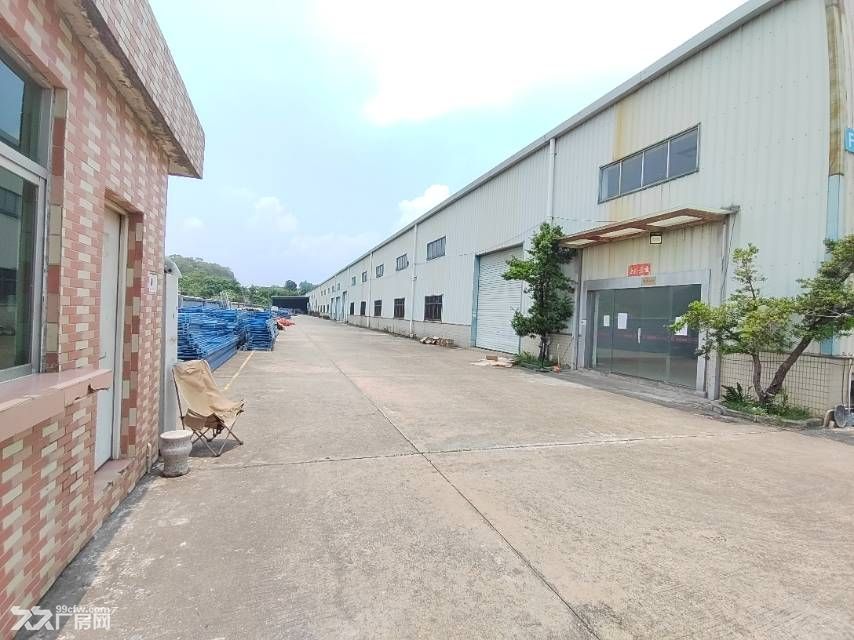 深圳市光明区楼村一楼钢构独门独院7100平,滴水8米