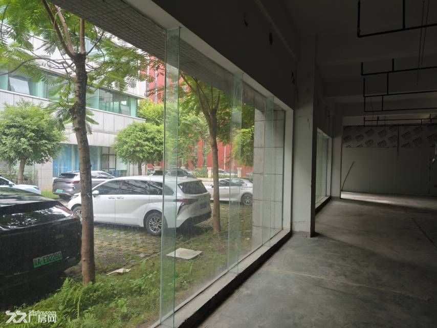 黄埔区科学城1楼现成标准厂房386平方,丙二类消防,上下水
