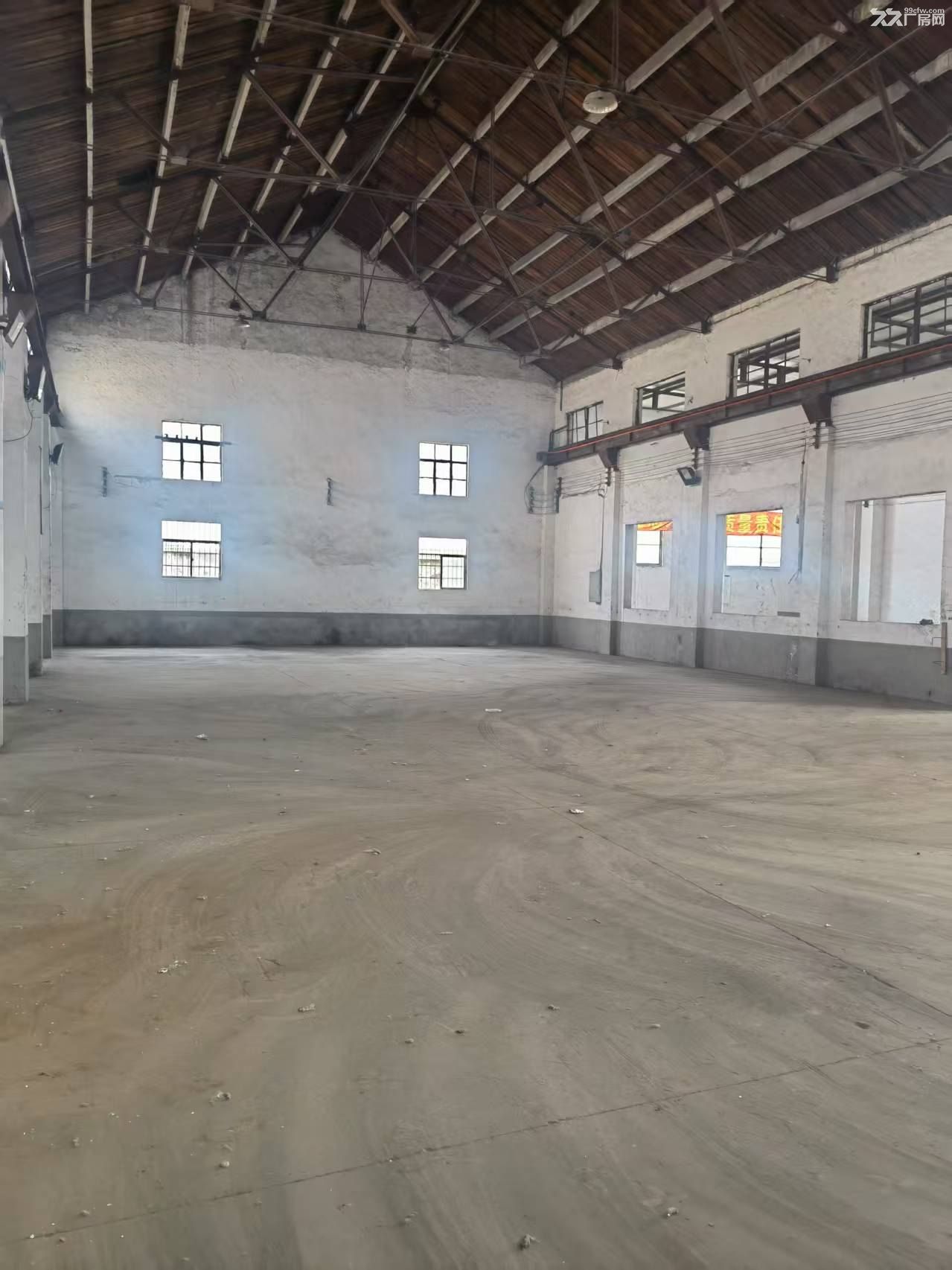 四团镇1300平独门独院厂房出租有办公宿舍可生产加工大房东