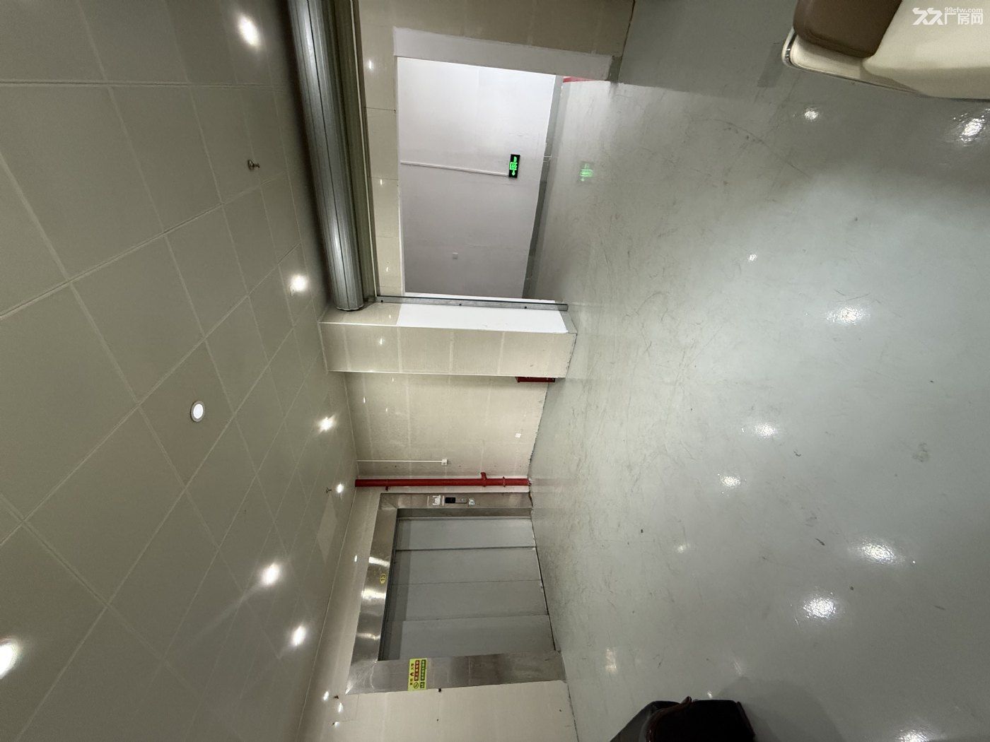 坪山格兰达装备产业园精装厂房1600m²出租 - 2