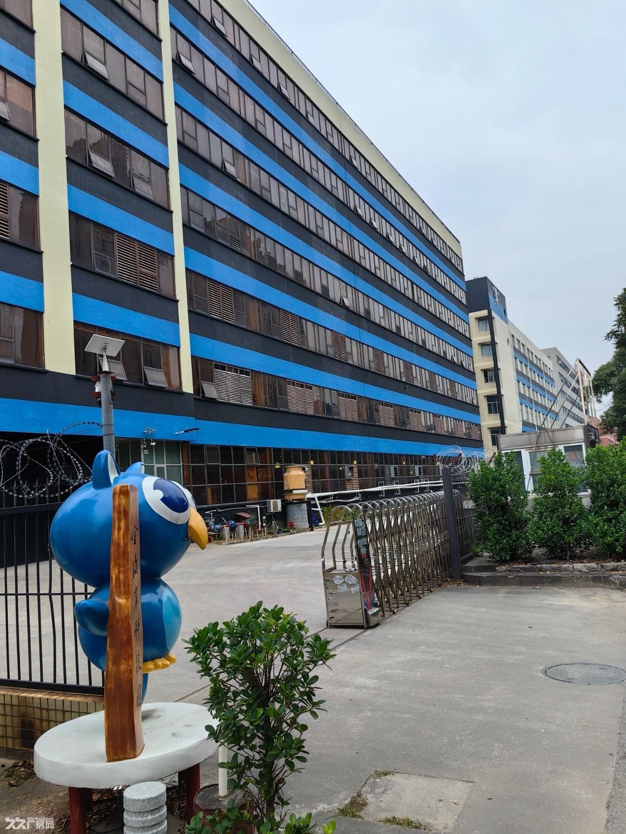 珠海金湾原房东厂房仓库出租形象好空地大独院独栋近高速口 - 3