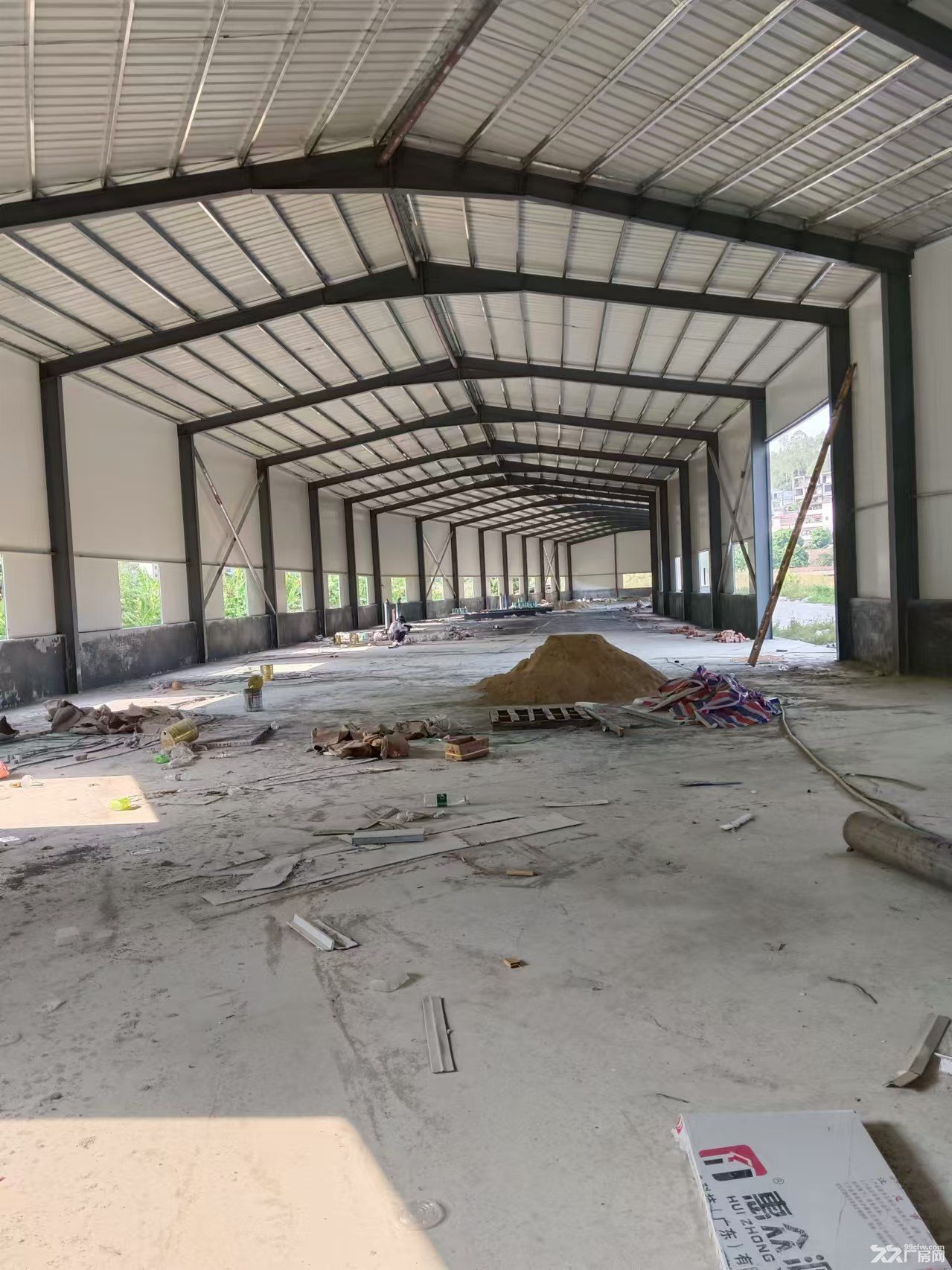 下角独门独院钢构厂房出租