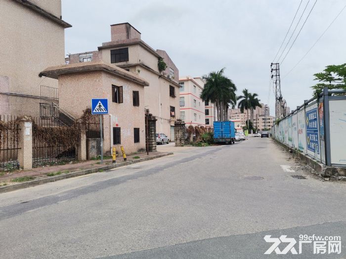 横岗六约深坑，原房东一楼标准厂房，1130平，电管够，货车可进 - 3