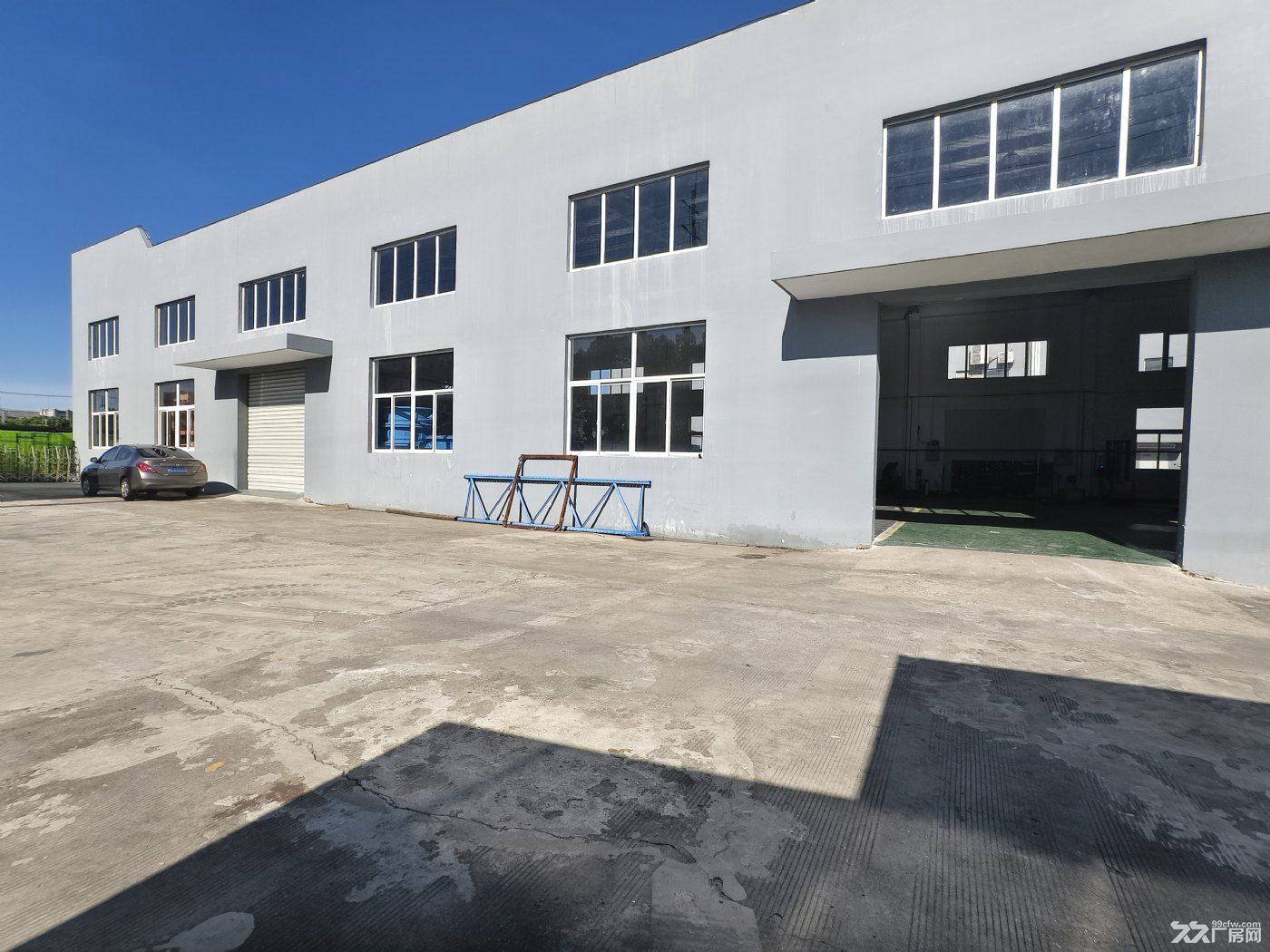 一房东,独门独院,有办公室,证件齐全,场地大 - 3