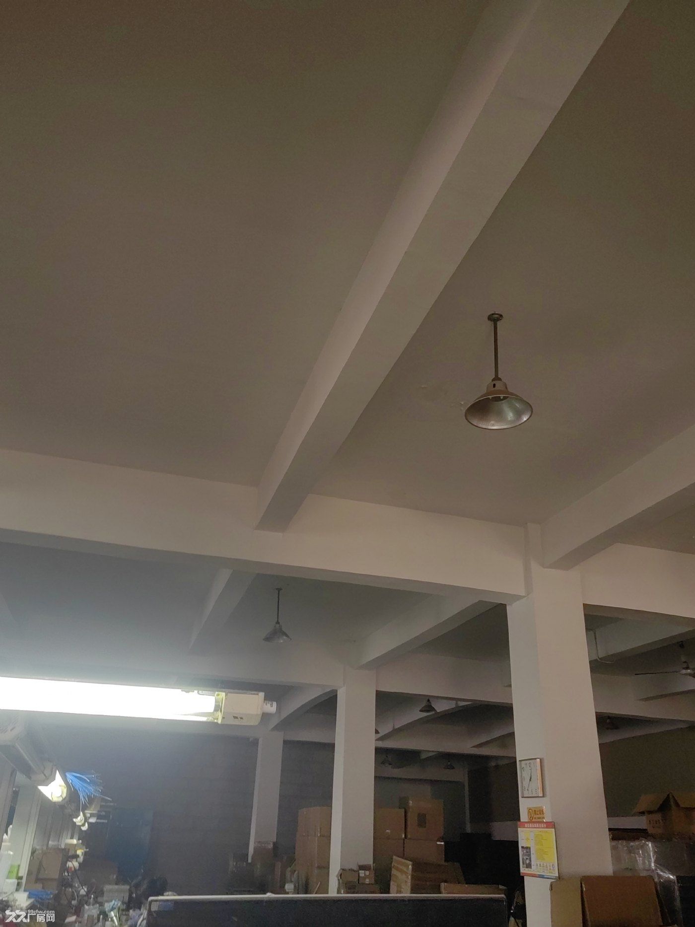 仓库,办公4楼有电梯,水电已按装
