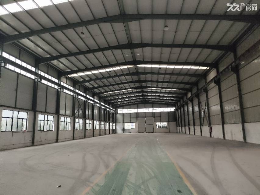 武功高速口,4300平现房,带两亩空地