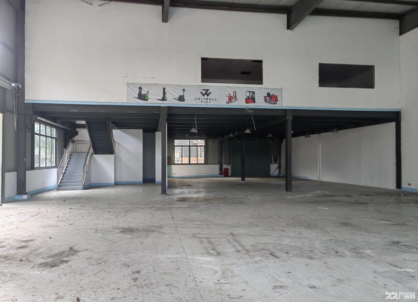 房东出租：赵巷镇崧春路203号独院厂房960平方出租带精装修办公室 - 7