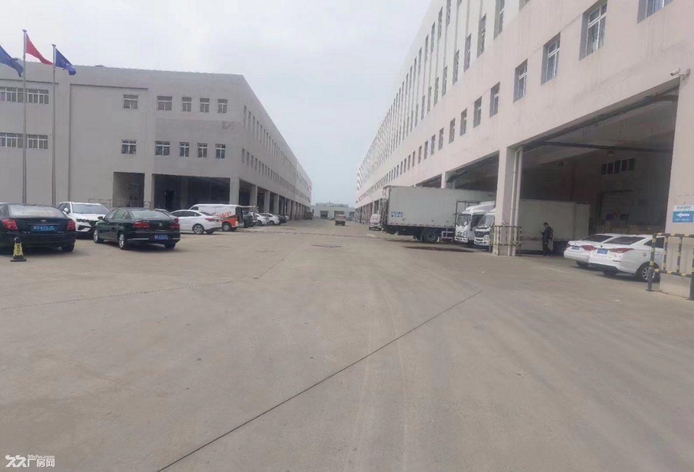 单层厂房出售,带小院,可环评,50年产权,可贷款