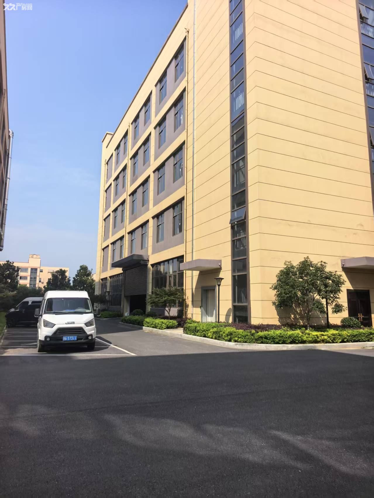 老余杭工业区7亩地6000方厂房出售