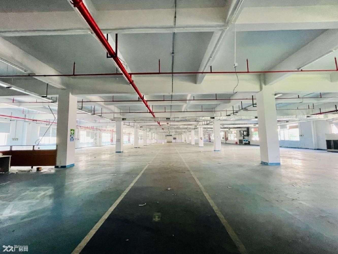 深圳横岗花园式独院厂房28566平,可分租