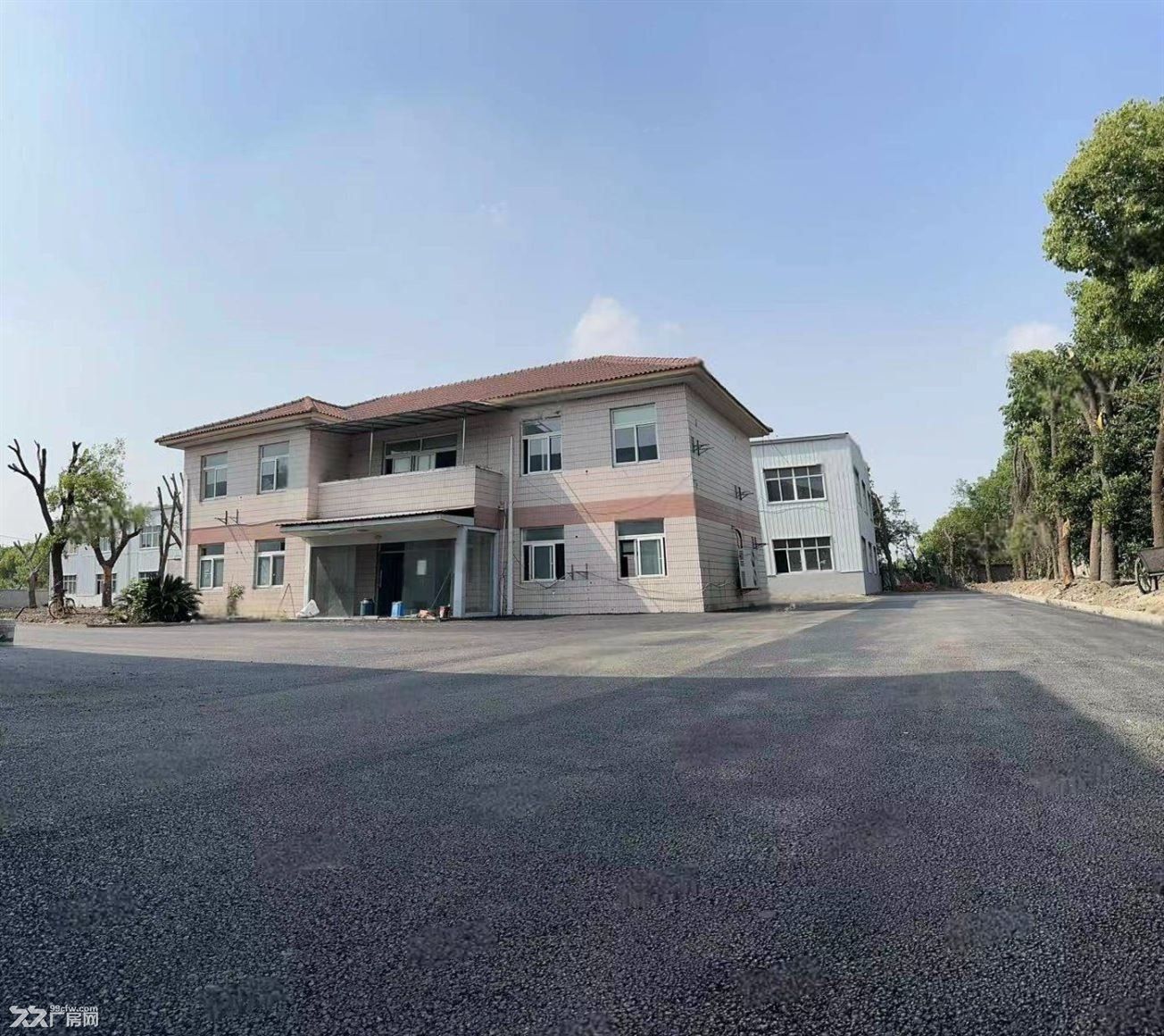 房东直租:独门独院主干道旁形象好,白鹤新空出独门独院厂房2200平 - 7