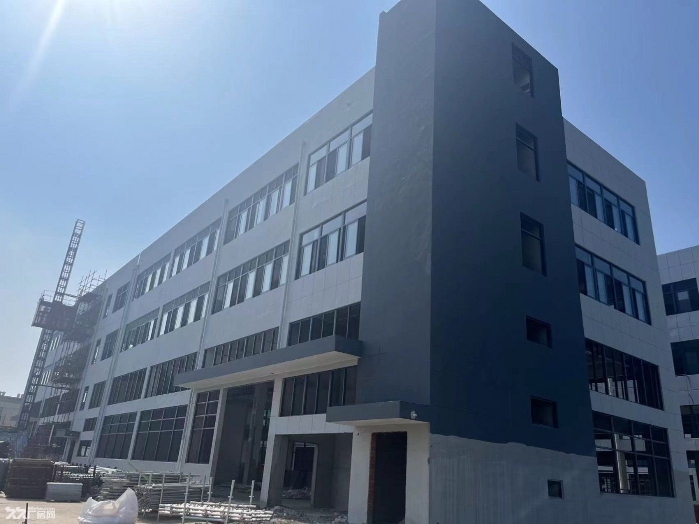 独门独院 产证齐全 仅靠高速出口 价格洼地 - 5