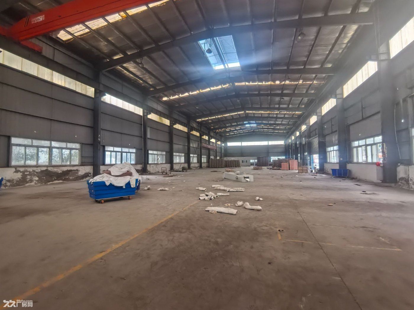 1600带行车厂房 单层 价格优惠有1200办公住宿 - 2