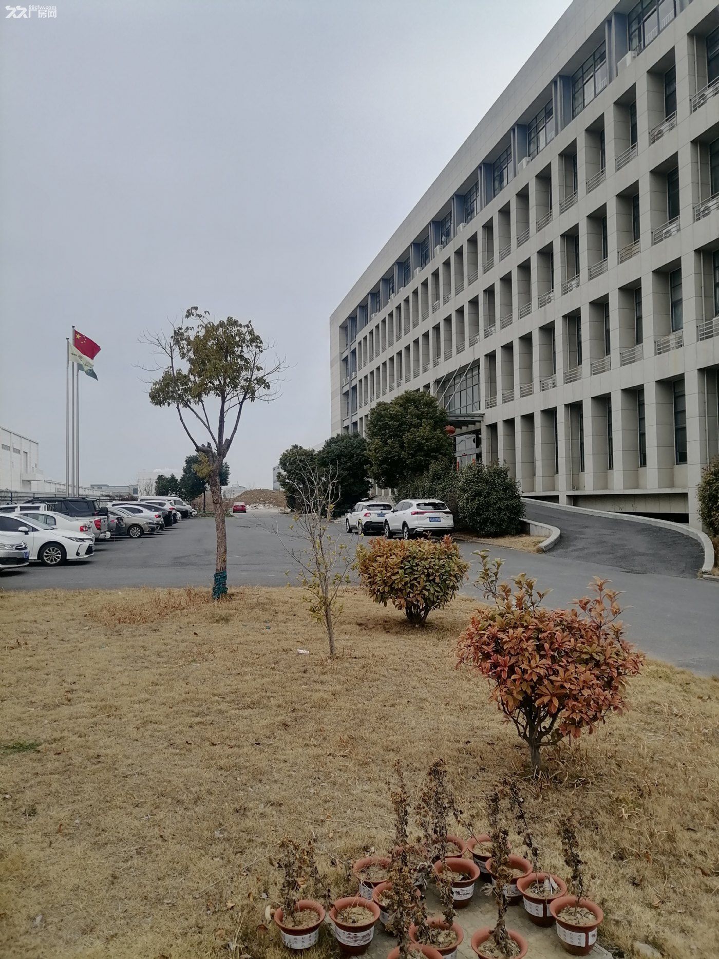 厂 房 办 公 出 租