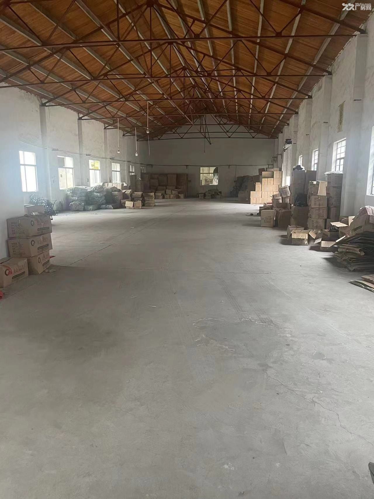 出售☞几处厂房出售转让,集土买断,5亩,独立厂房3800平 - 4