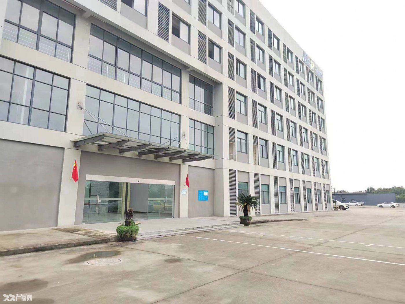 V江宁区砂之船地铁站分租330平580平 共六层有货梯客梯 - 2