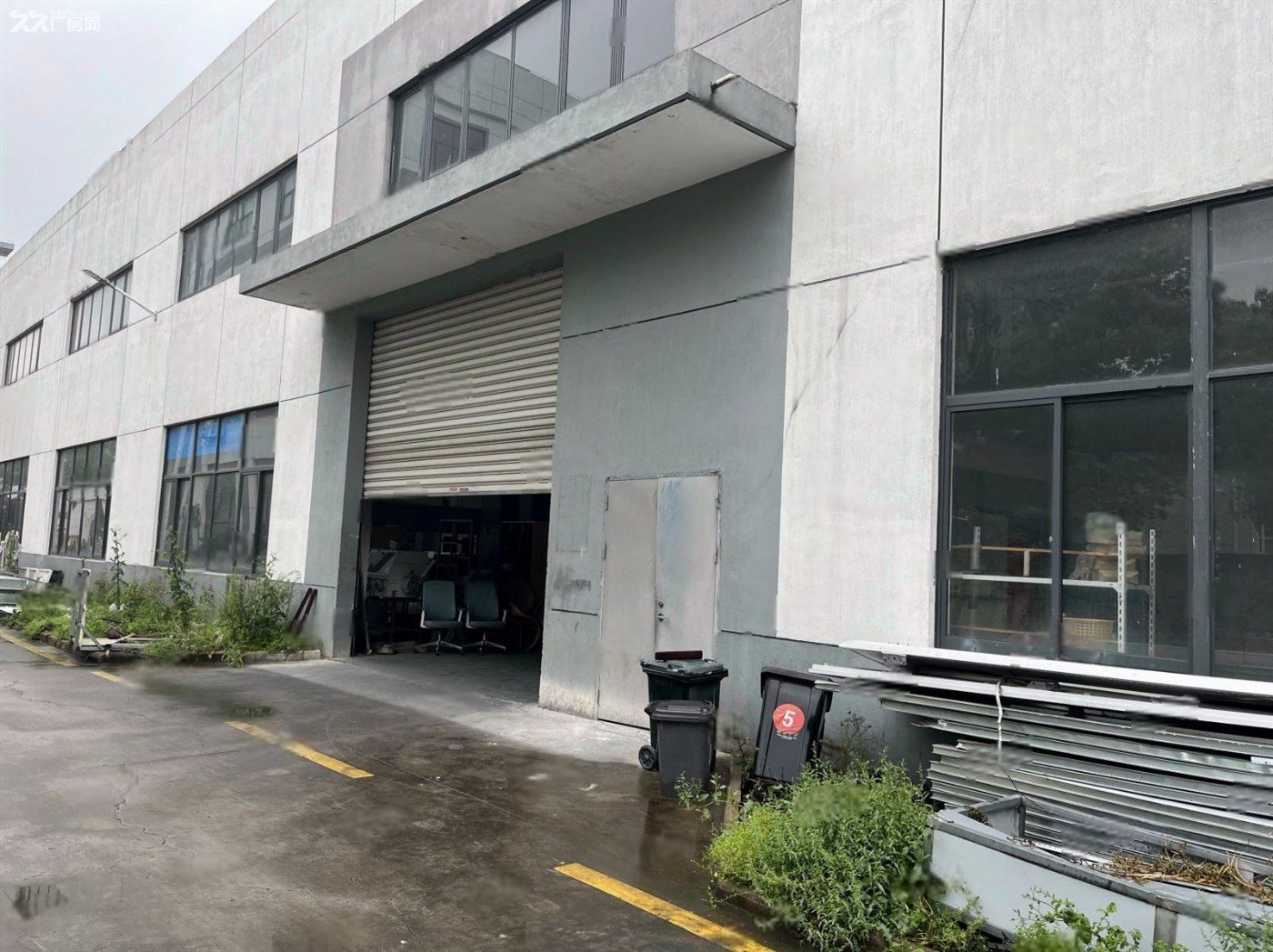 免；：出租昆山花桥标准工业厂房，高度 9 米有行车，门55 - 6