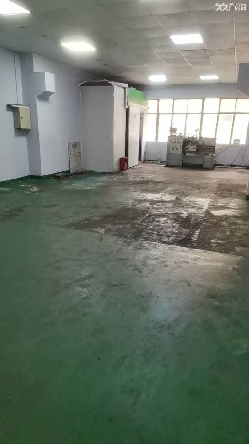 界涌工业区圣利路5号有130平方米带装修标准厂房出租 - 2