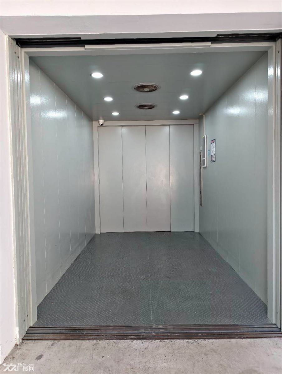 房东直租：17号线地铁口，环境优美，大小面积均有，大货梯，大车进出方便 - 6