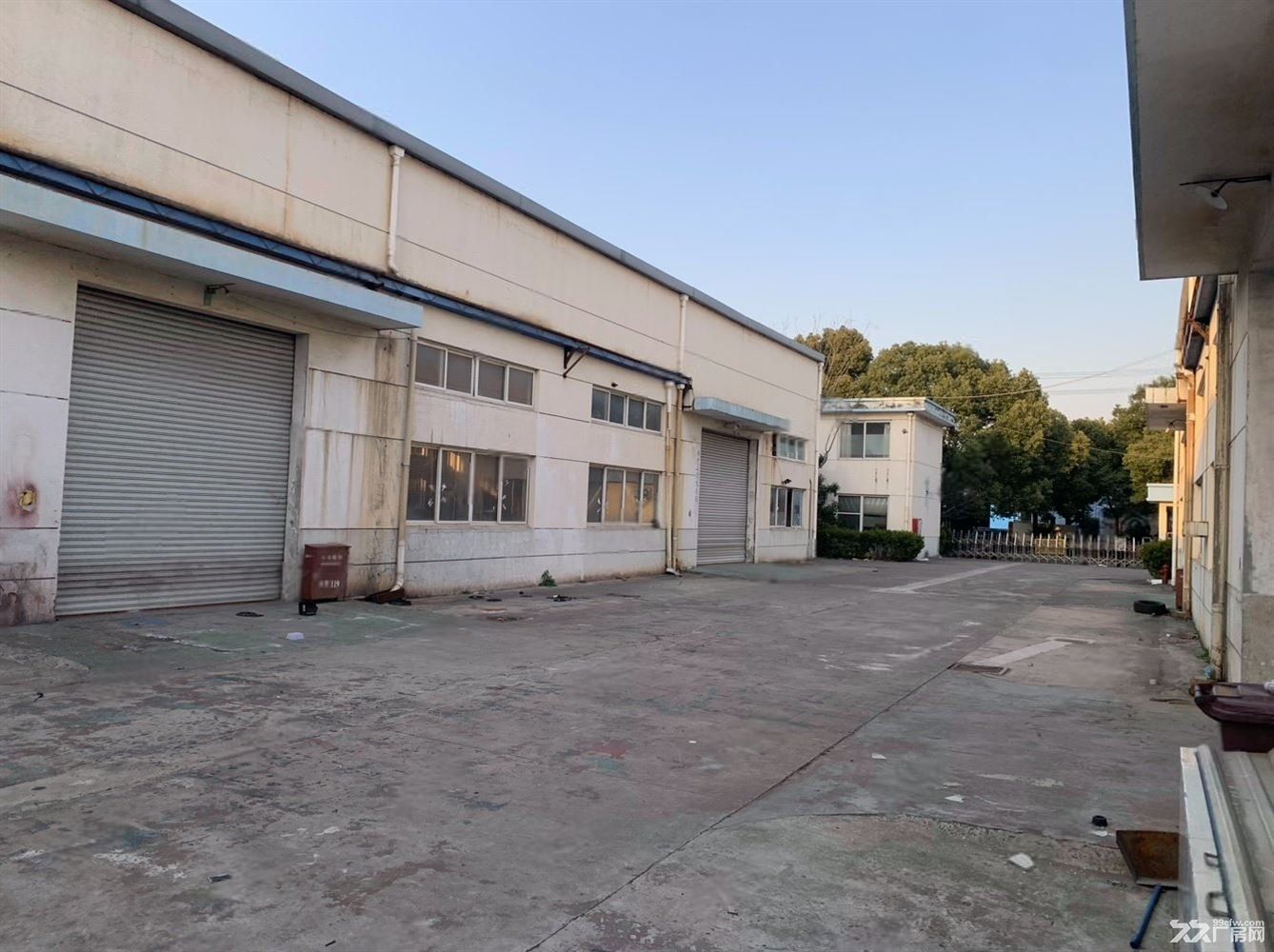 独门独院1500平,配套行车办公楼,大车随意进出,园区带环评 - 7