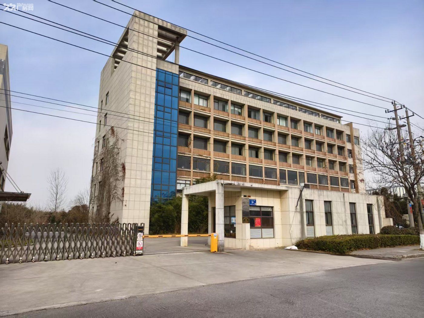 房东直租 价格优惠 有厂房 有办公楼 有空地 - 2