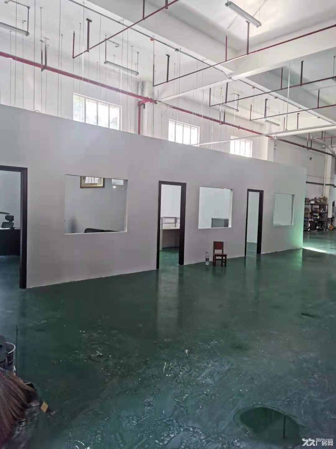 东风大道枫树产业园小面积厂房出租300m2.带办公室 - 3