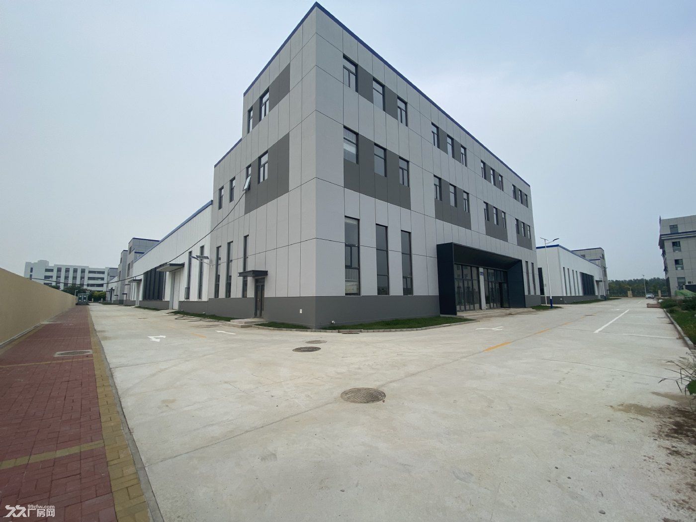 天津蓟州开发区全新厂库房租售，食品、药品、加工等均可，面积可选