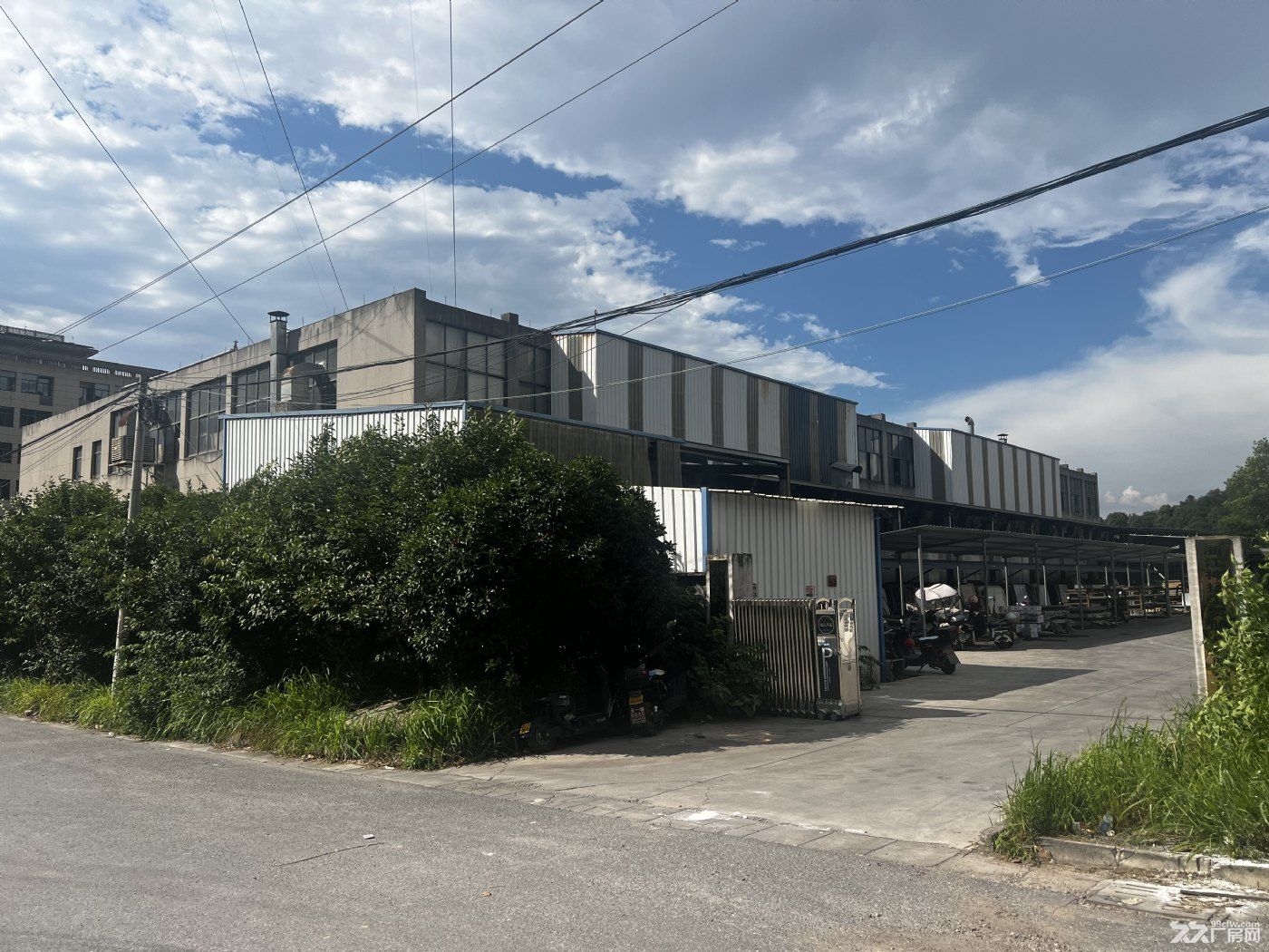 古马山工业区，独栋厂房出租，带升降式装货平台 - 3