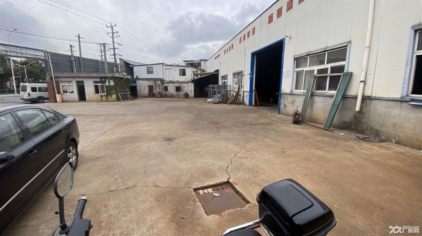 物业出租：曹安公路主干道独门独院厂房出租，带行车，带办公室，行业不限 - 2