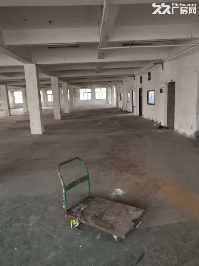 杏林三社路附近3楼厂房1420出租 - 3