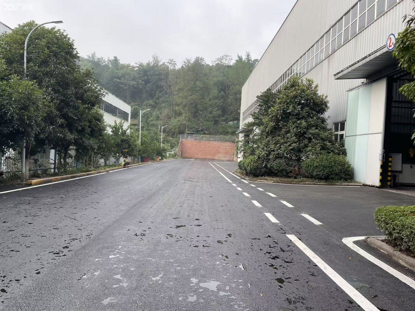 涪陵李渡工业园标准厂房仓库出租带行车梁 - 2
