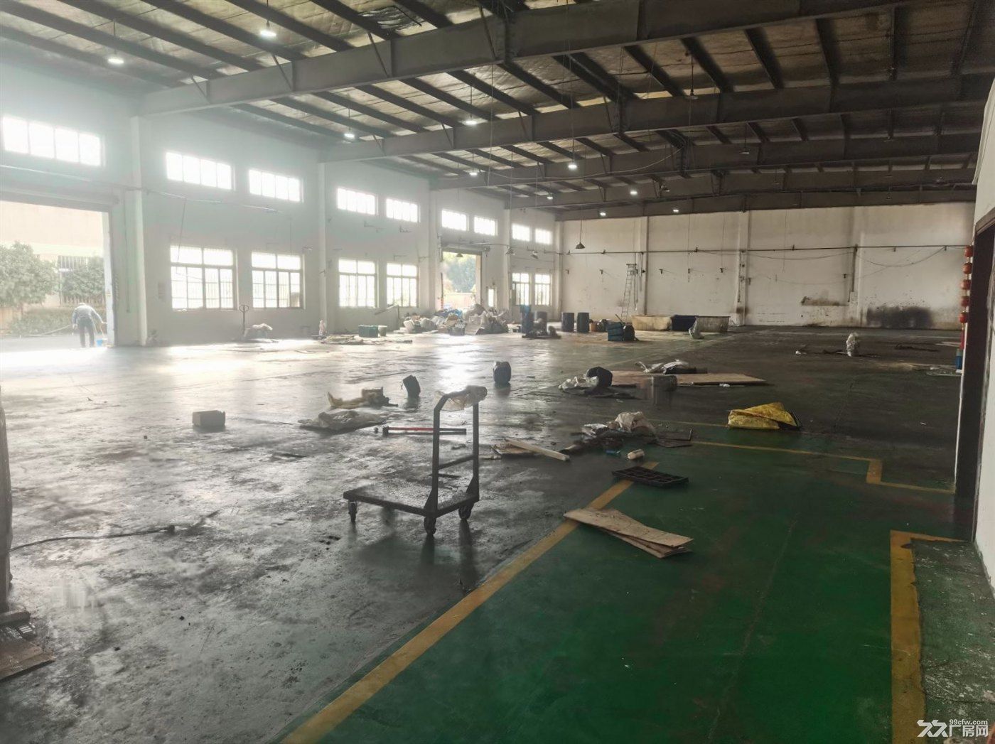 房东出租:出租千灯石浦标准火车头厂房1580平方办公室精装修 - 7
