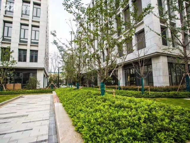 经开核心区,地铁高速双出口,全新厂房和办公楼出售,可整栋可分层分户 - 5