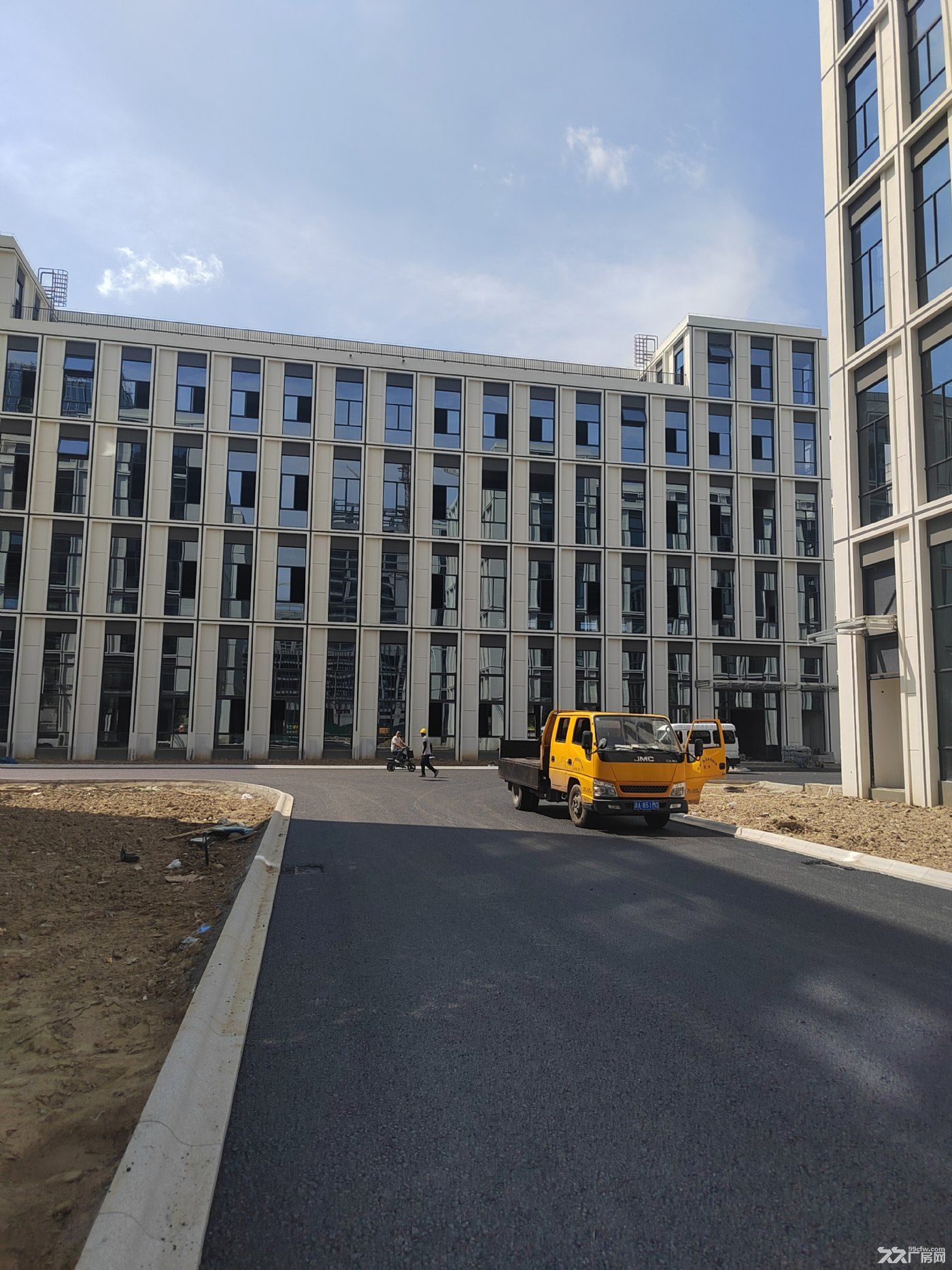 全新独栋厂房,交付中