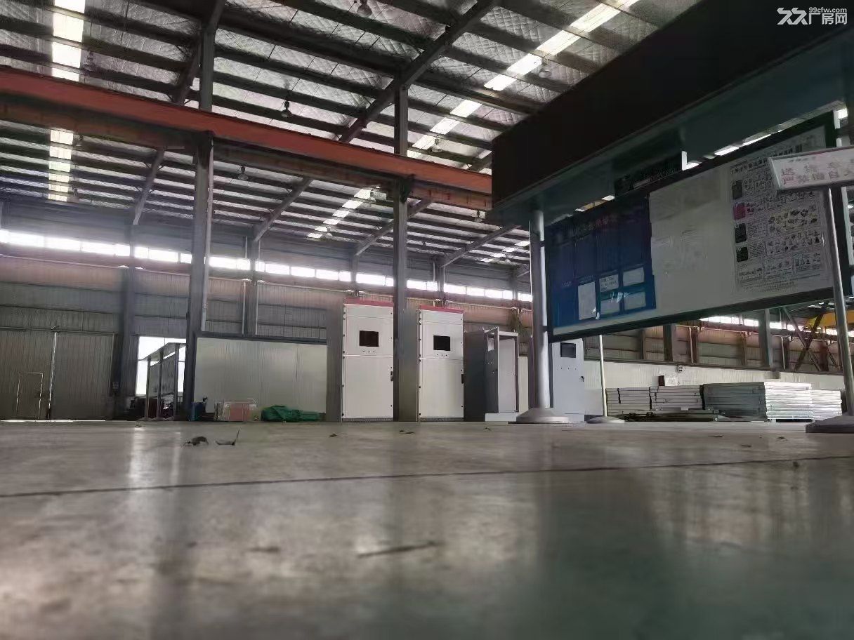 马陆新空出全单层厂房3960平 层高12米带10t行车