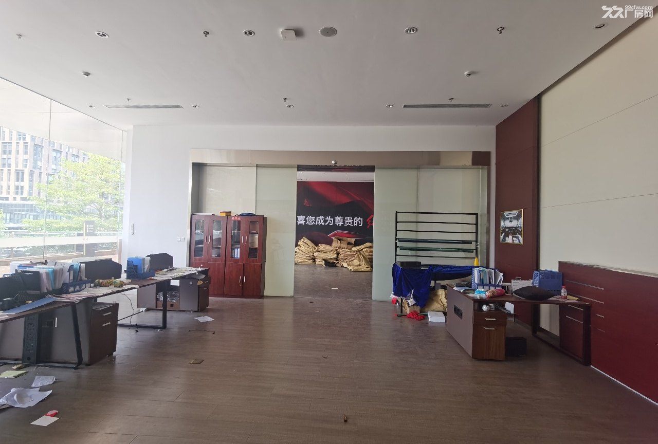 龙华汽车城高速主干道旁5332平展厅出租 - 4