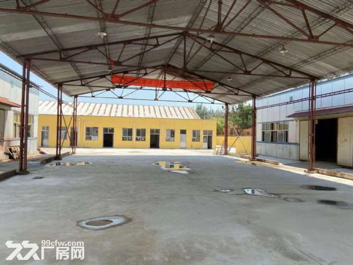 两个独院5000平米,手续全,办公住宿食堂