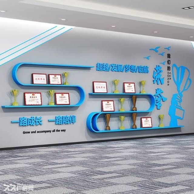 办公区域500左右，生产区域500平方左右，精装修