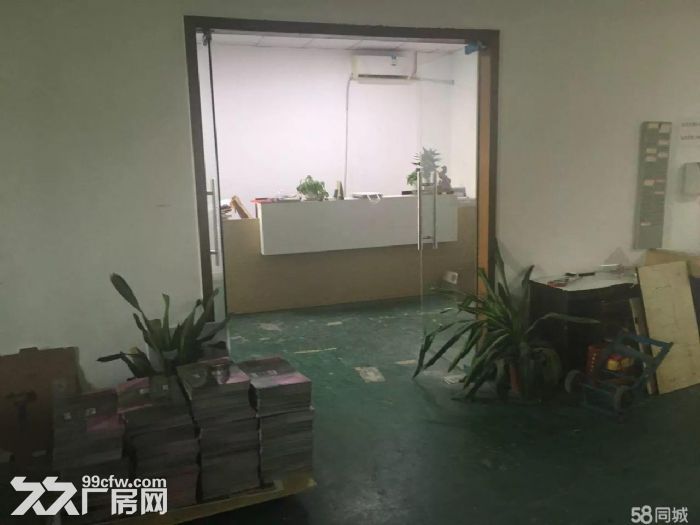 新出 华南城附近新出标准楼上1000平方厂房,厂房形象好,独门独院,带办公室装修 - 3