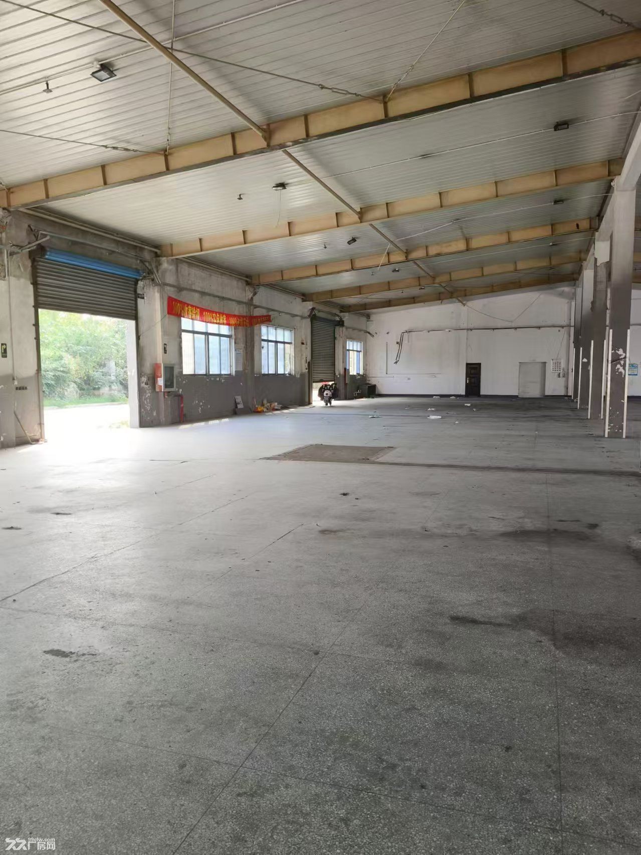 金汇1200平近浦星公路,超大场地,大房东 - 6