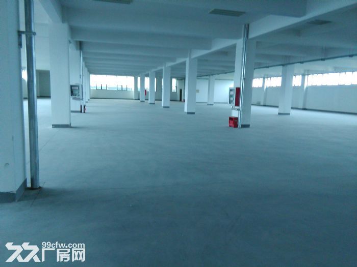 江宁开发区1 层1100平方米厂房出租。高4米,&