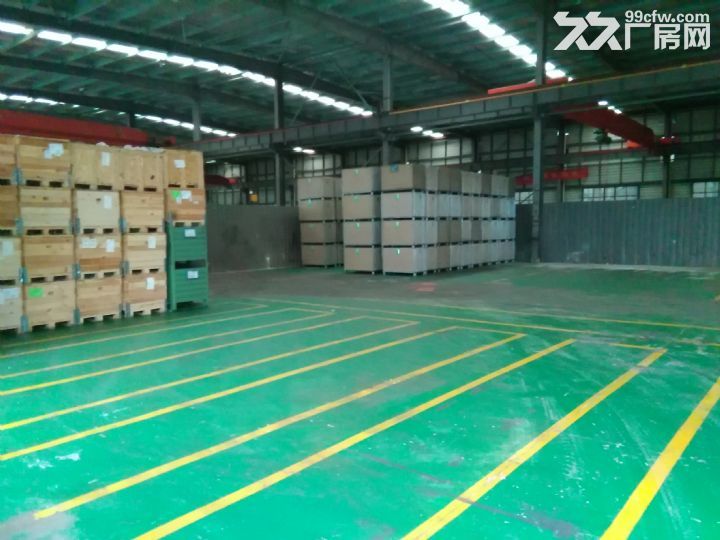 空港1100平方米厂房仓库出租,长46*24*高11米,有行 - 2