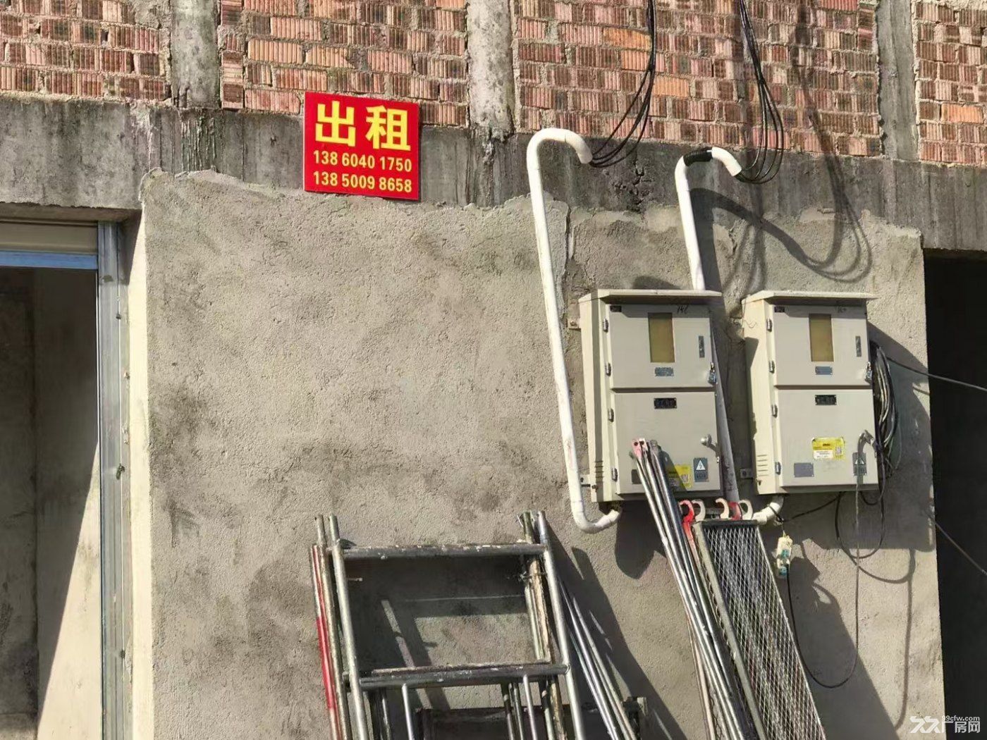 两层小厂房出租,一层400多平,可分租,超低价格,还有大片空地可免费用 - 2