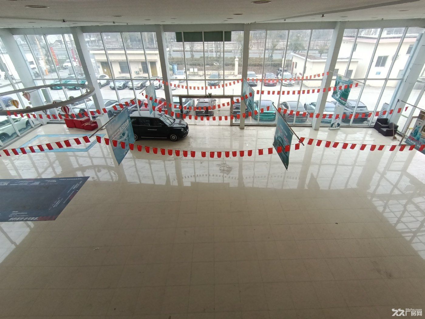 浦东,沿沪南公路主干道,层高8米,展示面30米4S店招租,支持喷漆环评 - 4