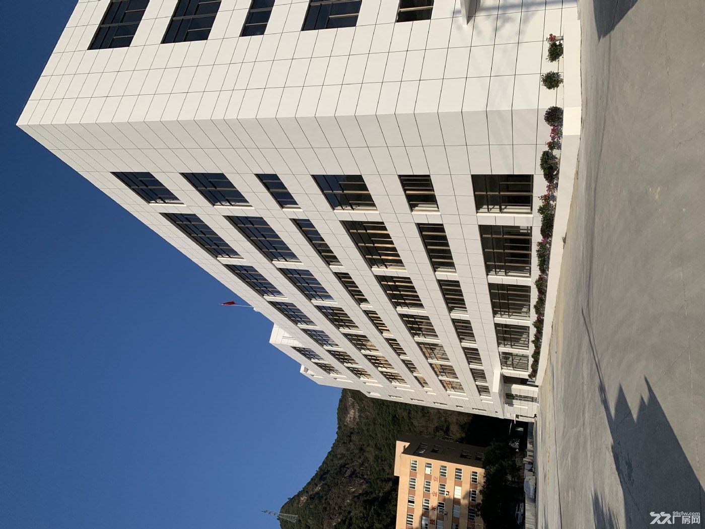 乐清市北白象镇车岙工业区标准厂房 - 2