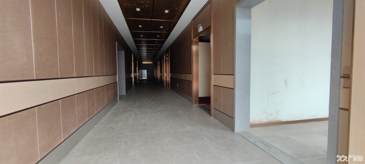 浦江独门独院3300平，104地块研发，花园厂房二手汽车展厅 - 3