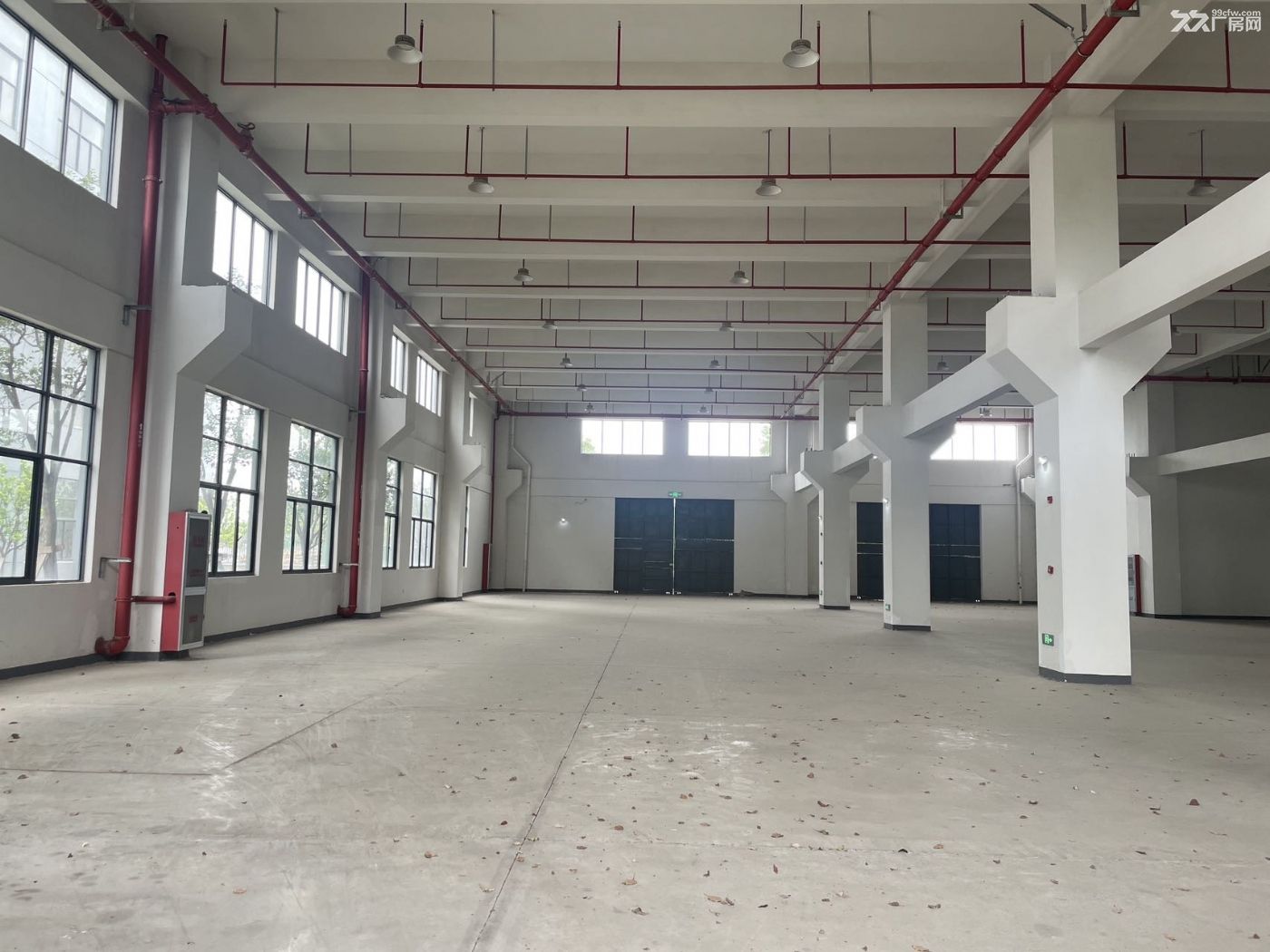 高新区浒关一楼标准机械厂房2600平方出租可分租价格28 - 2