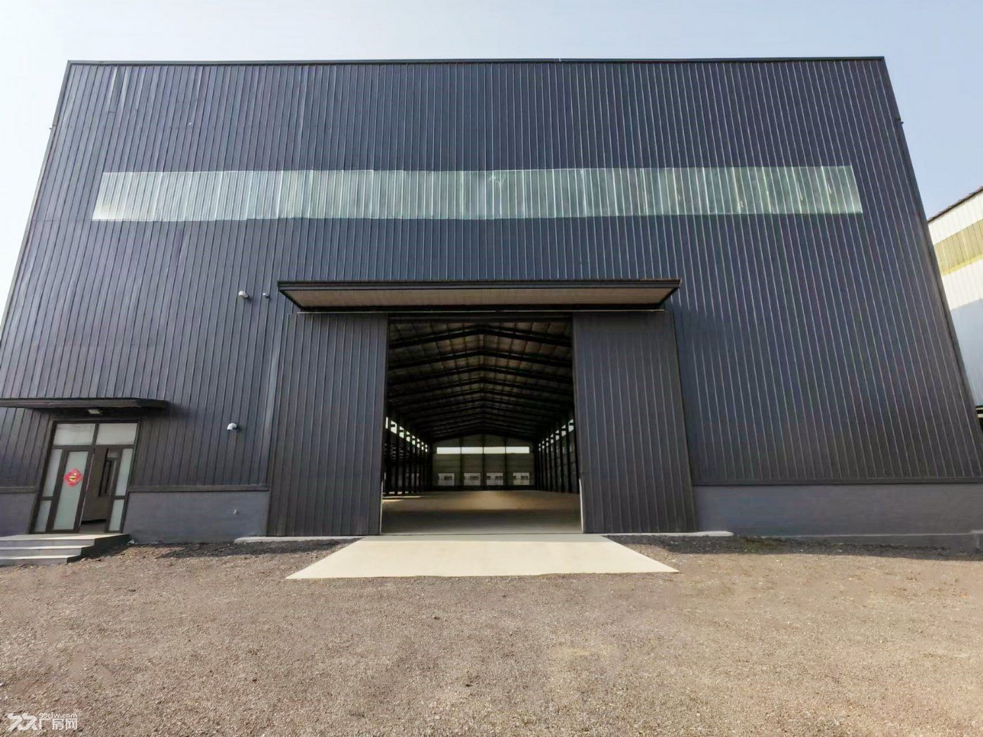 胶州铺集新建厂房3140平檐高12米可安行车办环评 - 2