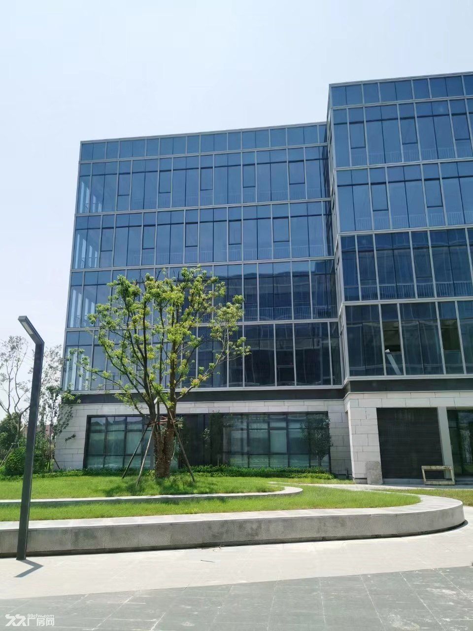 开发商直售，松江大学城附近独栋或分层研发厂房出售，696平起售 - 2