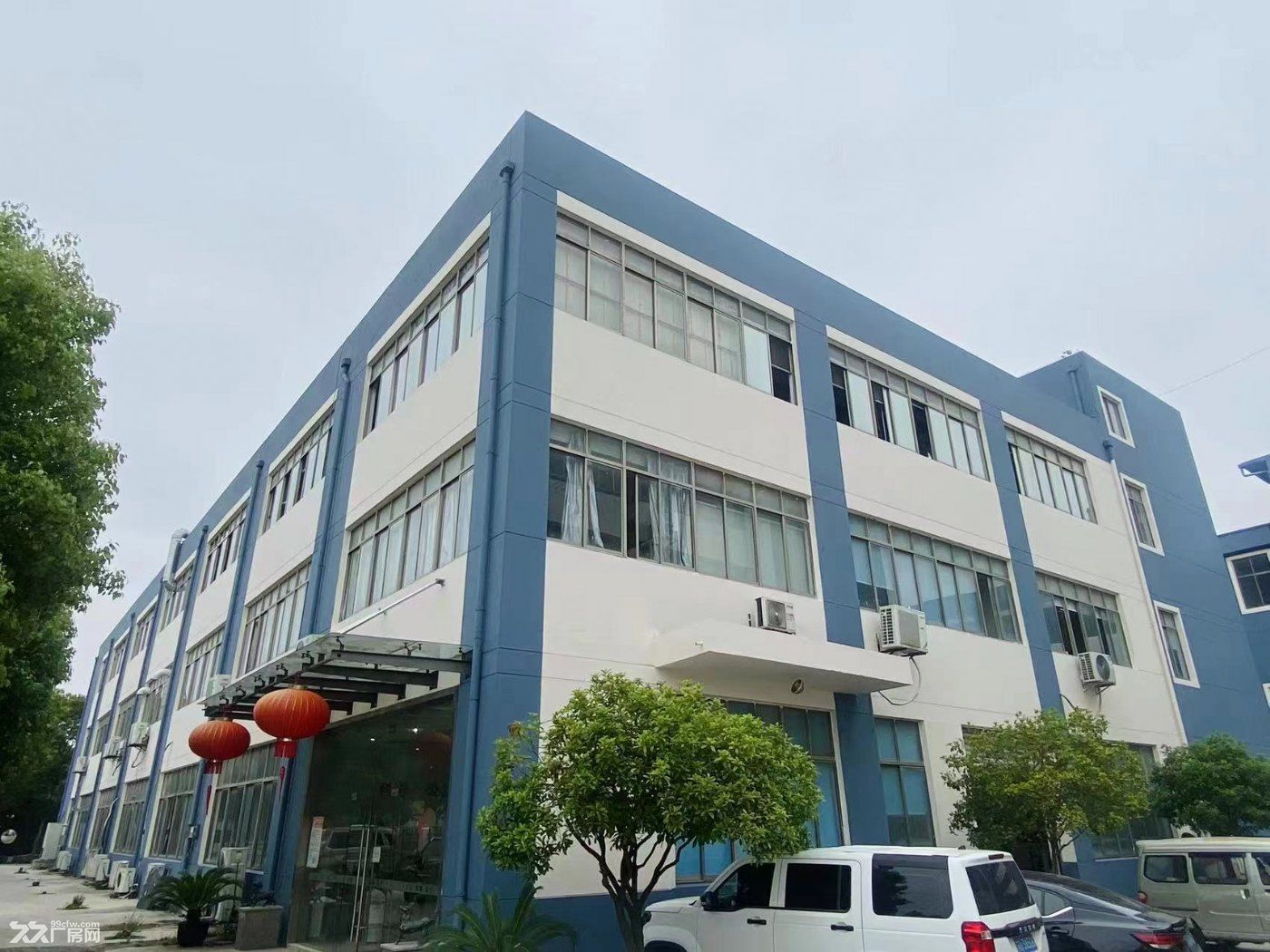 园区地铁口215平简装修办公室厂房出租 - 6